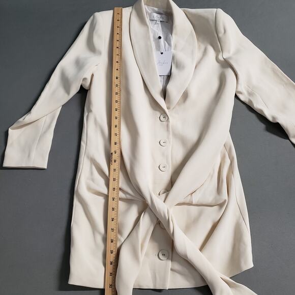 L'Academie Los Angeles Front Tie Blazer Dress in Cream Size Small Revolve - Picture 9 of 11